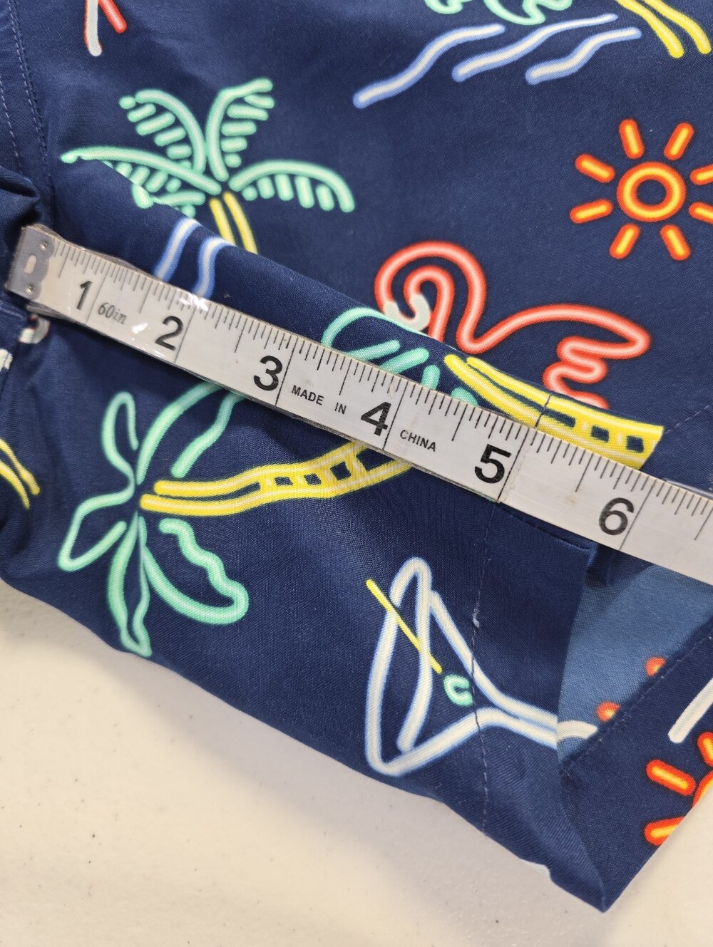 Chubbies Men's XXL Swim Trunks Neon Flamingo Palm Tree Cocktail Print 5.5" - Picture 7 of 10